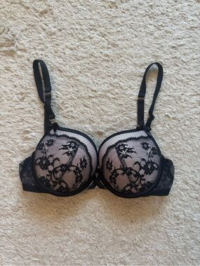 Victoria’s Secret 2015 very sexy Demi padded bra